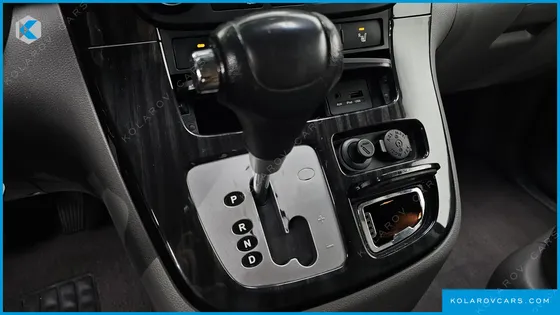 KIA CARNIVAL NEW CARNIVAL LIMOUSINE GLX