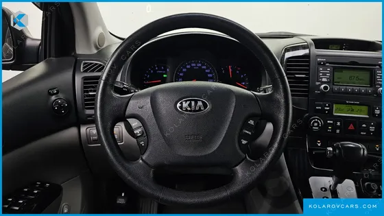 KIA CARNIVAL NEW CARNIVAL LIMOUSINE GLX