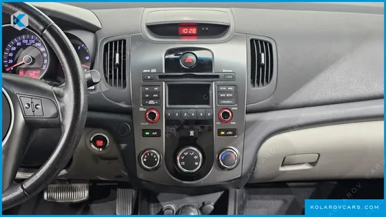 KIA FORTE 1.6 CVVT SLI