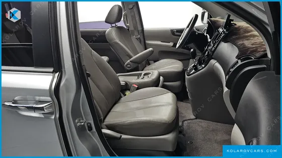 KIA CARNIVAL NEW CARNIVAL LIMOUSINE GLX