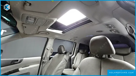 KIA CARNIVAL NEW CARNIVAL LIMOUSINE GLX
