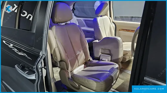 KIA CARNIVAL GRAND CARNIVAL HI LIMOUSINE GASOLINE GLX