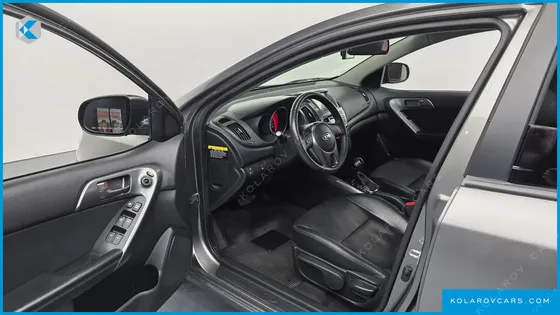 KIA FORTE 1.6 GDI PRESTIGE