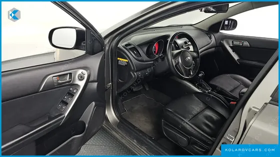 KIA FORTE 1.6 GDI PRESTIGE