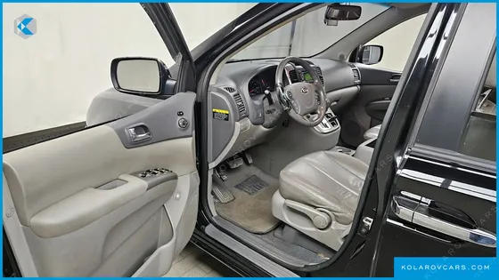 KIA CARNIVAL GRAND CARNIVAL GLX