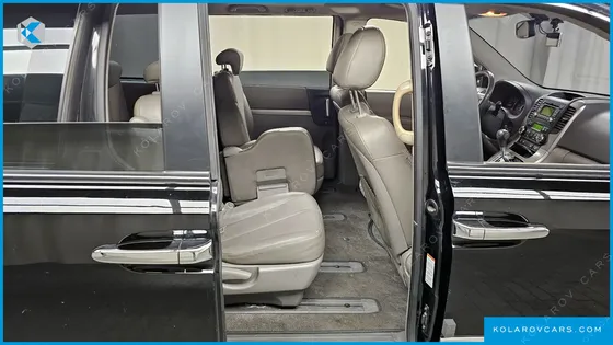KIA CARNIVAL GRAND CARNIVAL GLX