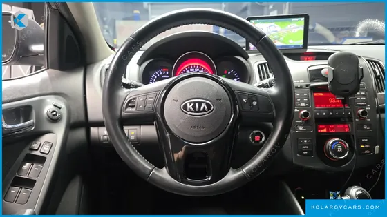 KIA FORTE 1.6 GDI PRESTIGE