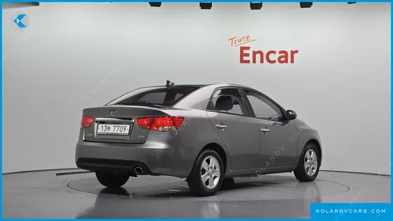 KIA FORTE 1.6 GDI LUXURY
