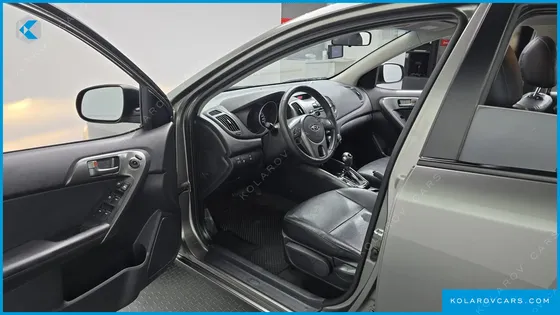 KIA FORTE 1.6 GDI LUXURY