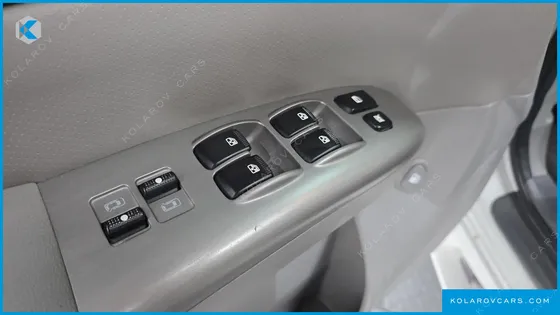 KIA CARNIVAL NEW CARNIVAL GLX