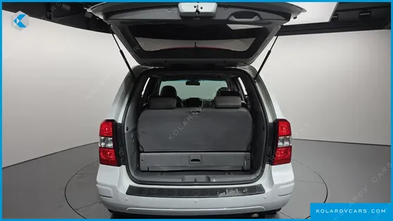 KIA CARNIVAL NEW CARNIVAL GLX