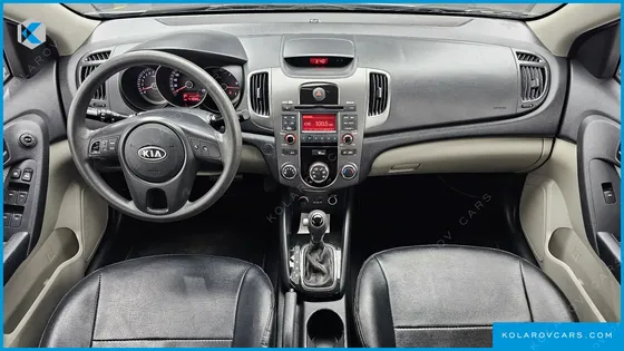 KIA FORTE 1.6 GDI DELUXE