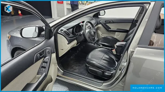 KIA FORTE 1.6 GDI DELUXE