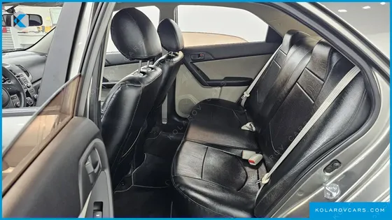 KIA FORTE 1.6 GDI DELUXE