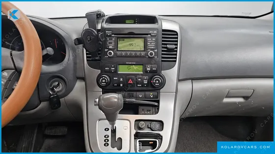 KIA CARNIVAL GRAND CARNIVAL GLX