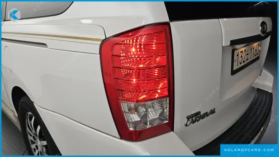 KIA CARNIVAL GRAND CARNIVAL HI LIMOUSINE GASOLINE GLX