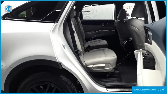 KIA SORENTO HEV 1.6 2WD