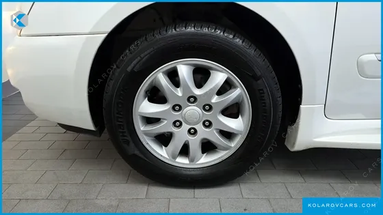 KIA CARNIVAL GRAND CARNIVAL GLX