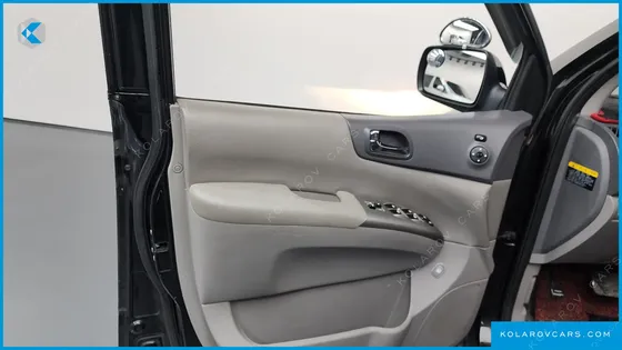 KIA CARNIVAL GRAND CARNIVAL GLX
