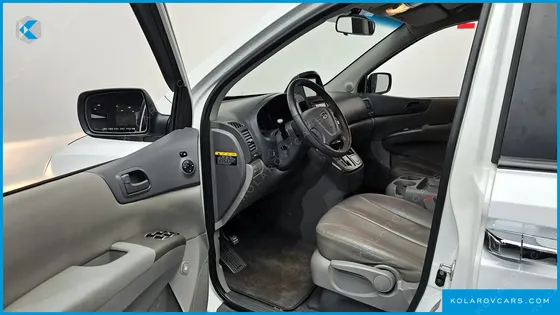 KIA CARNIVAL GRAND CARNIVAL GLX