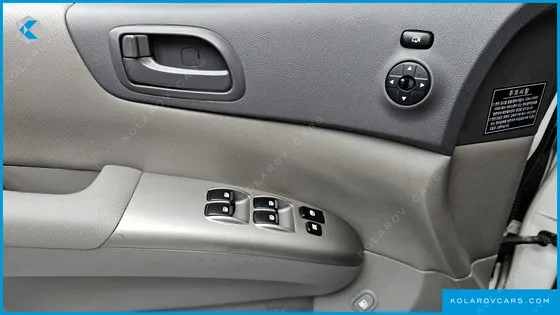 KIA CARNIVAL GRAND CARNIVAL GLX