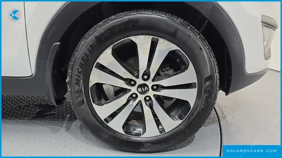 KIA SPORTAGE DIESEL 2WD TLX