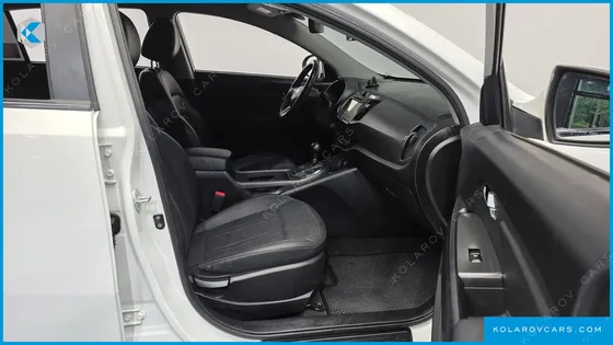 KIA SPORTAGE DIESEL 2WD TLX