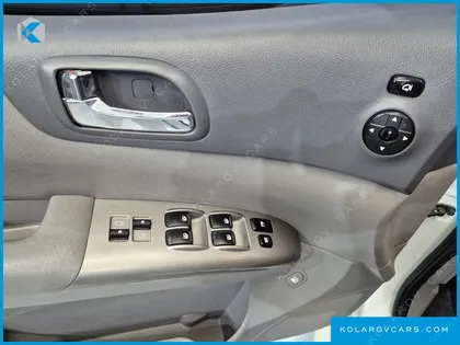 KIA CARNIVAL GRAND CARNIVAL GLX