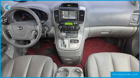 KIA CARNIVAL GRAND CARNIVAL GLX