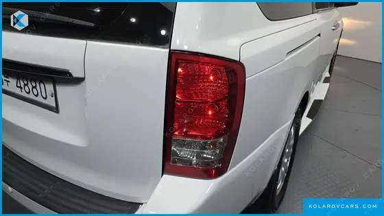 KIA CARNIVAL GRAND CARNIVAL GLX
