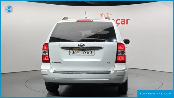 KIA CARNIVAL NEW CARNIVAL GX