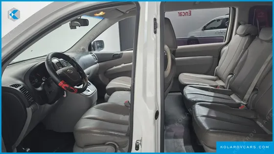KIA CARNIVAL NEW CARNIVAL GX