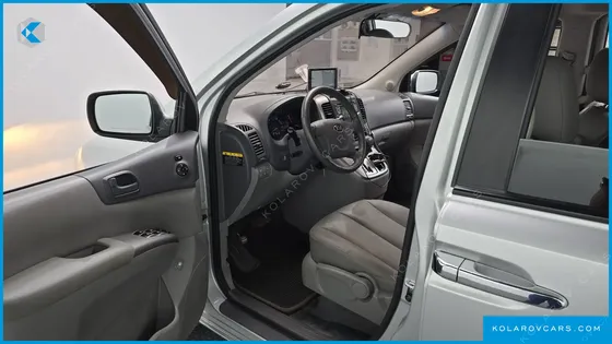 KIA CARNIVAL GRAND CARNIVAL GLX