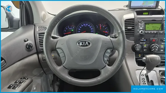 KIA CARNIVAL GRAND CARNIVAL GLX