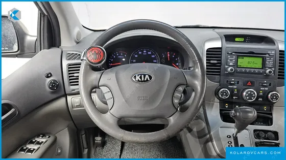 KIA CARNIVAL GRAND CARNIVAL GLX