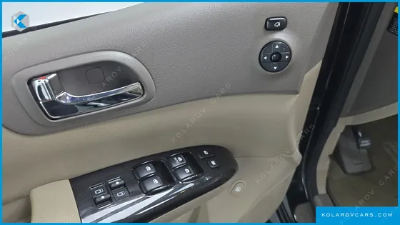KIA CARNIVAL GRAND CARNIVAL GLX