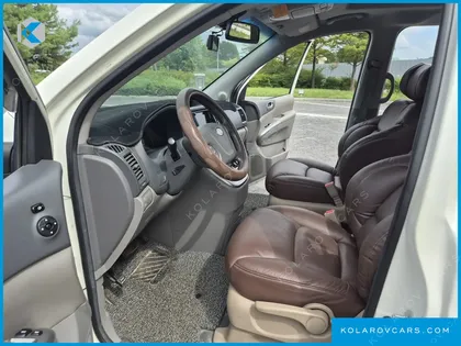 KIA CARNIVAL GRAND CARNIVAL GLX