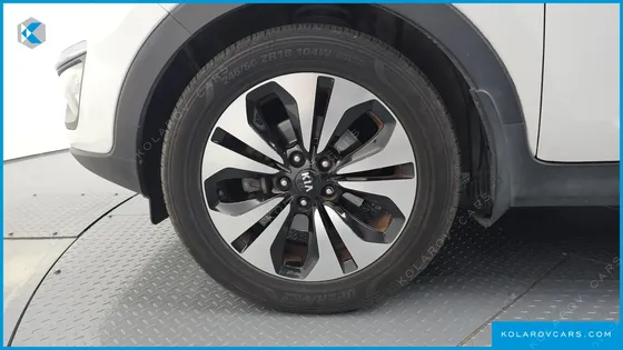 KIA SPORTAGE GASOLINE TURBO GDI 2WD TLX