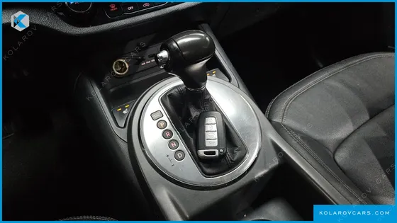 KIA SPORTAGE GASOLINE TURBO GDI 2WD TLX