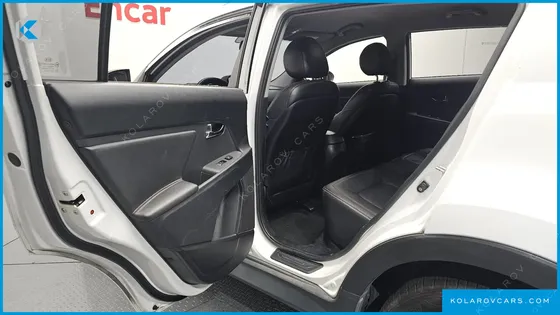 KIA SPORTAGE GASOLINE TURBO GDI 2WD TLX