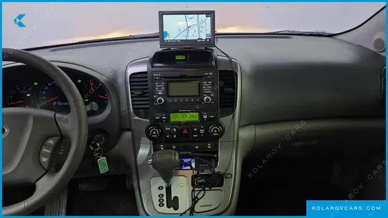 KIA CARNIVAL GRAND CARNIVAL GLX