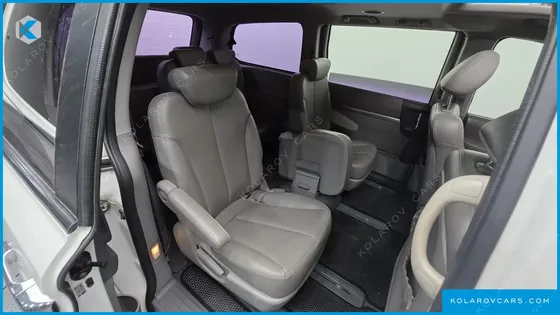 KIA CARNIVAL GRAND CARNIVAL GLX