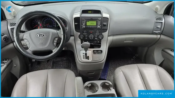 KIA CARNIVAL GRAND CARNIVAL GLX