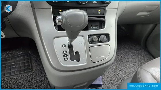KIA CARNIVAL GRAND CARNIVAL GLX