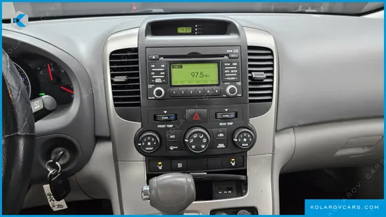 KIA CARNIVAL GRAND CARNIVAL GLX