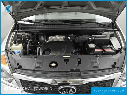 KIA CARNIVAL GRAND CARNIVAL LPI GLX