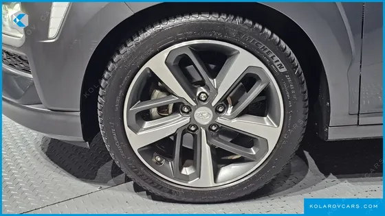 HYUNDAI KONA 1.6 TURBO 2WD