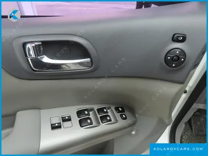 KIA CARNIVAL GRAND CARNIVAL GLX