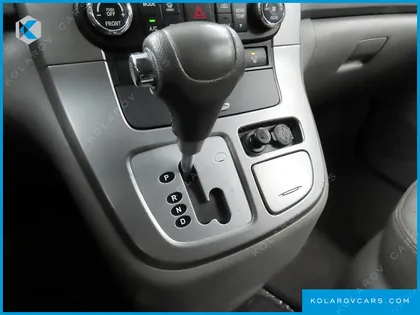 KIA CARNIVAL GRAND CARNIVAL GLX
