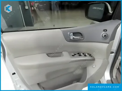 KIA CARNIVAL GRAND CARNIVAL GLX